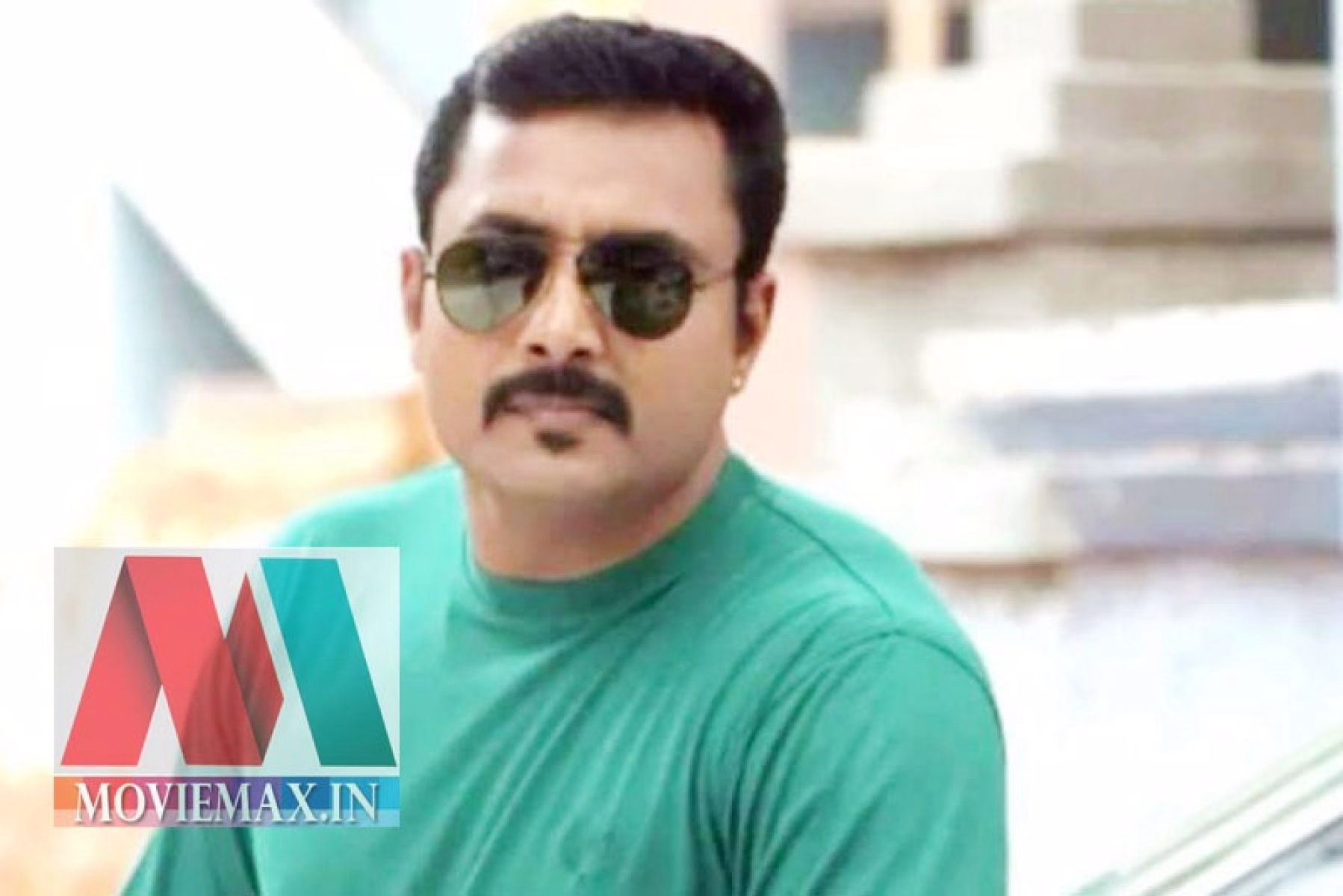 ജനപ്രിയ സീരിയൽ താരം  ശബരീനാഥ് ഇനിയൊരോർമ്മ 