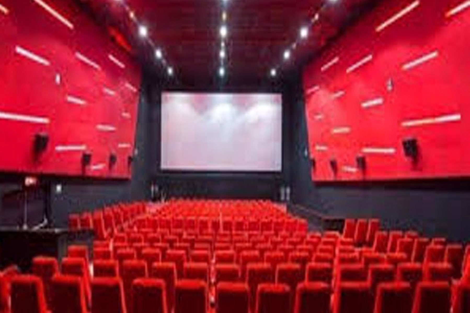 സംസ്ഥാനത്ത് തീയേറ്ററുകള്‍ ഉടനെ തുറക്കുമോ?