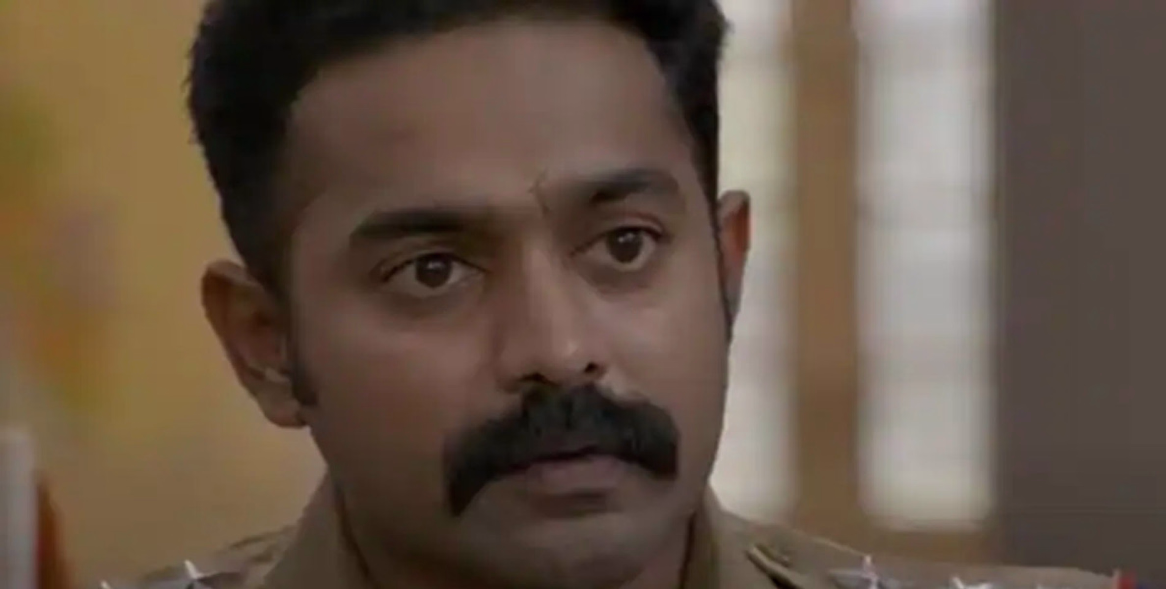 ത്രില്ലടിപ്പിച്ച് 'കുറ്റവും ശിക്ഷയും', ട്രെയിലർ പുറത്ത് 