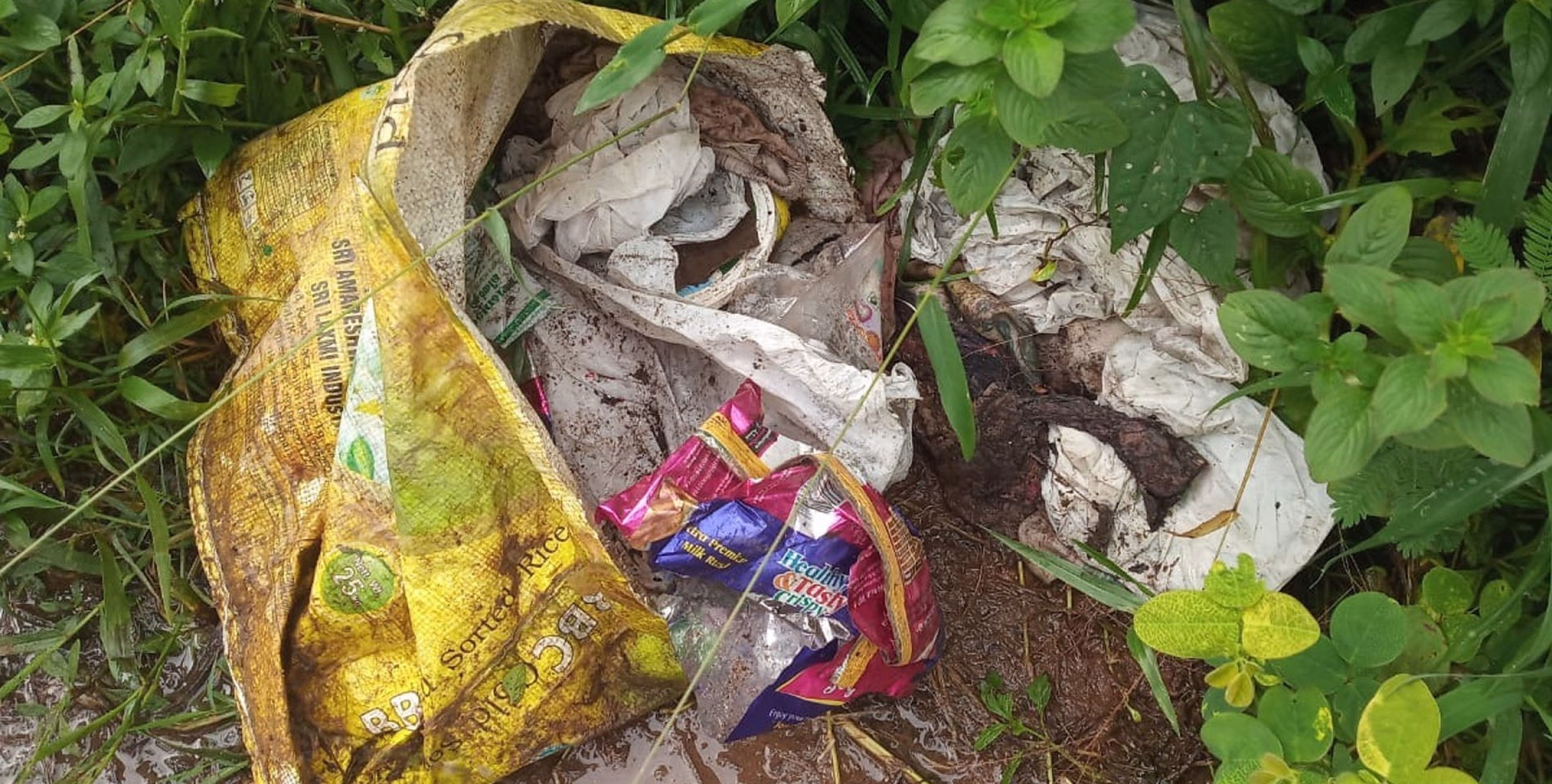 കാൽ ലക്ഷം പിഴ; റോഡിൽ മാലിന്യം തള്ളൽ കർശന നടപടിയുമായ് ചോറോട് പഞ്ചായത്ത് 