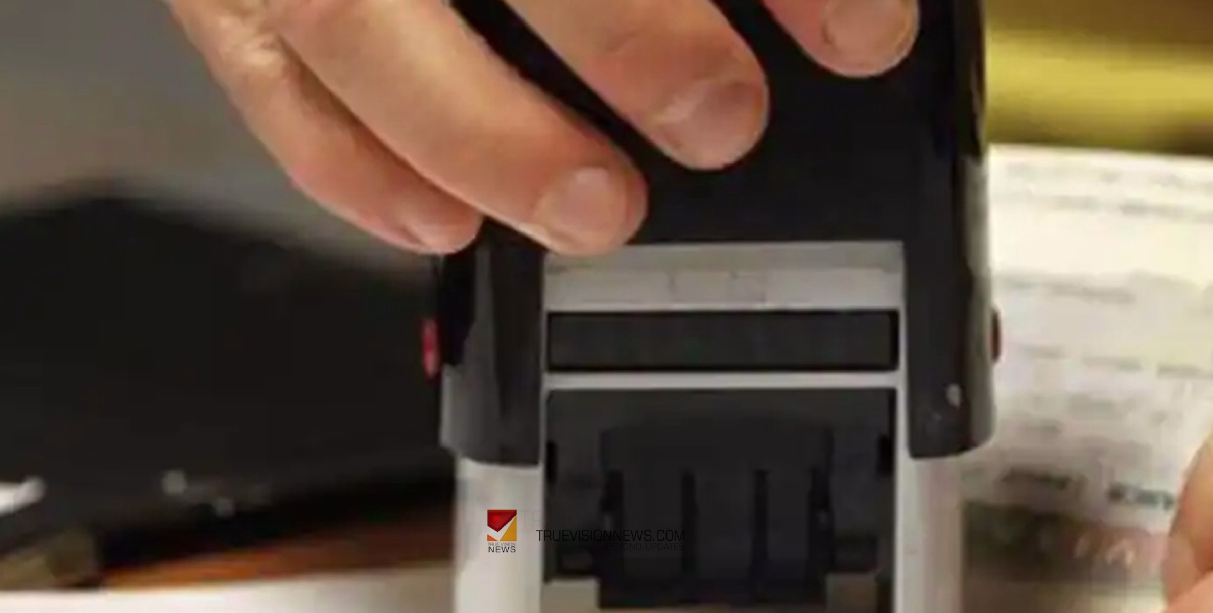 വിദേശികൾക്ക് സൗദിയിലേക്ക് വരാൻ ഇനി പേർസണൽ വിസിറ്റ് വിസയും