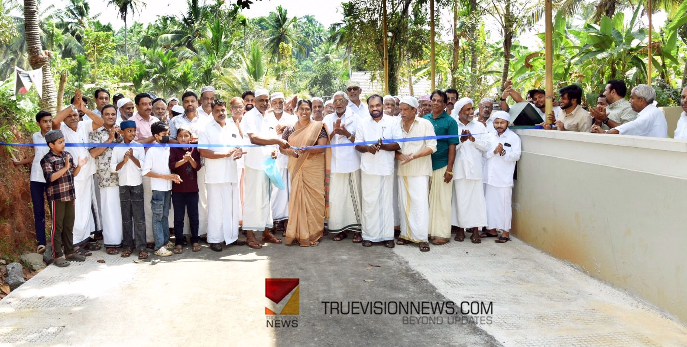  #inaugurated  | കാളിയിൽ മസ്ജിദ് റോഡ് ഉദ്ഘാടനം ചെയ്തു