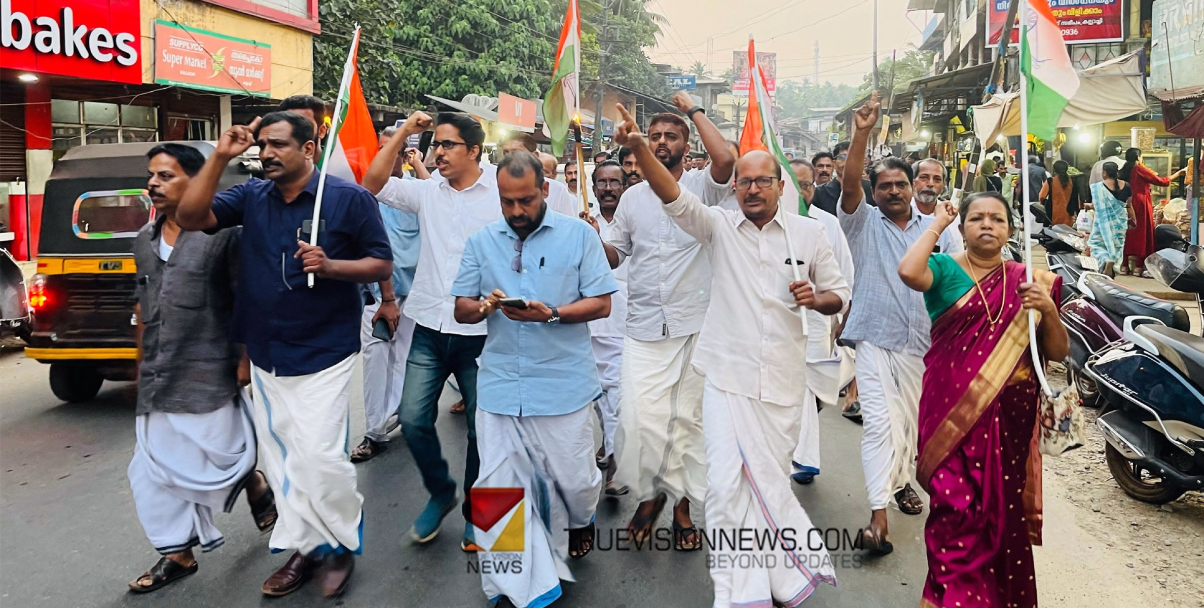 #protest | സിദ്ധാർത്ഥിൻ്റെ കൊലപാതകം ; കോൺഗ്രസ് നാദാപുരം ബ്ലോക്ക് കമ്മിറ്റി പ്രതിഷേധ പ്രകടനം നടത്തി
