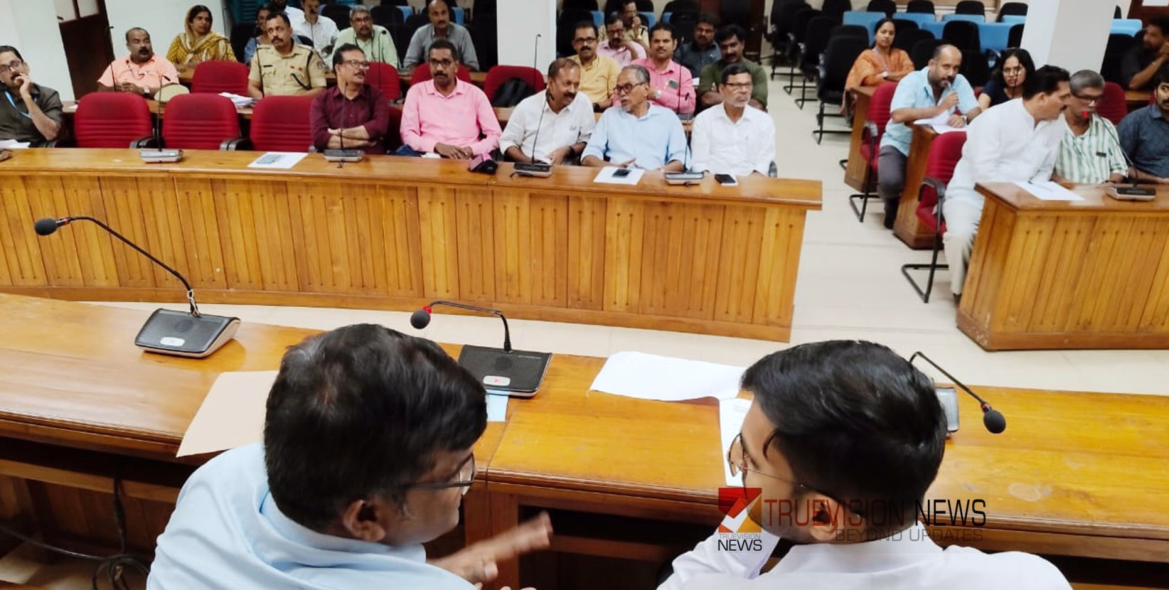 #studentbuspass | വിദ്യാർത്ഥികളുടെ ബസ് യാത്രാപാസ്;  പുതിയത് ലഭിക്കുന്നതുവരെ പഴയത് തുടരും 