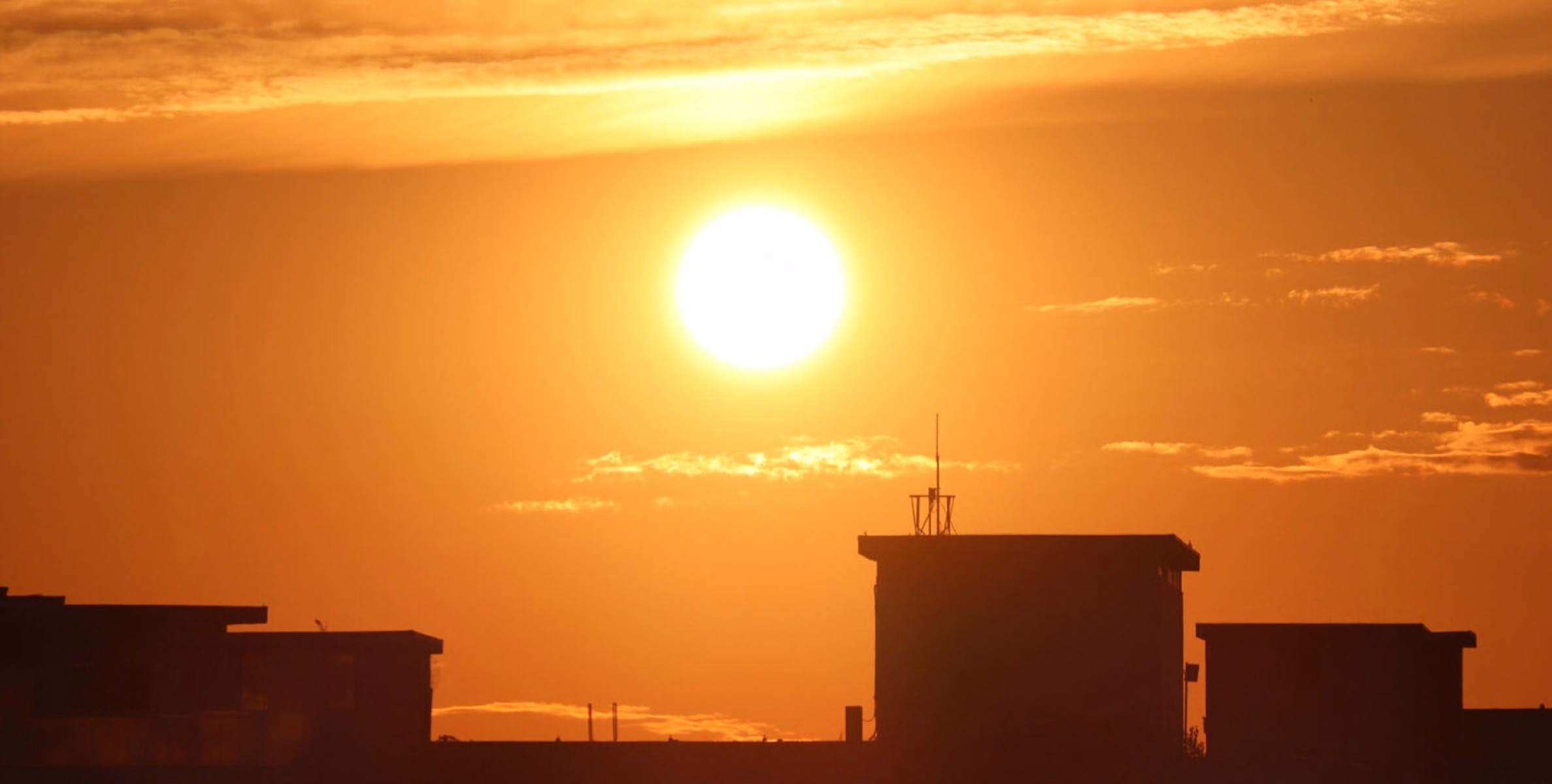 #Heavyheat | സൗ​ദി കി​ഴ​ക്ക​ൻ പ്ര​വി​ശ്യ​യി​ലും റി​യാ​ദി​ലും ഖ​സീ​മി​ലും ക​ന​ത്ത ചൂ​ട് തു​ട​രും 