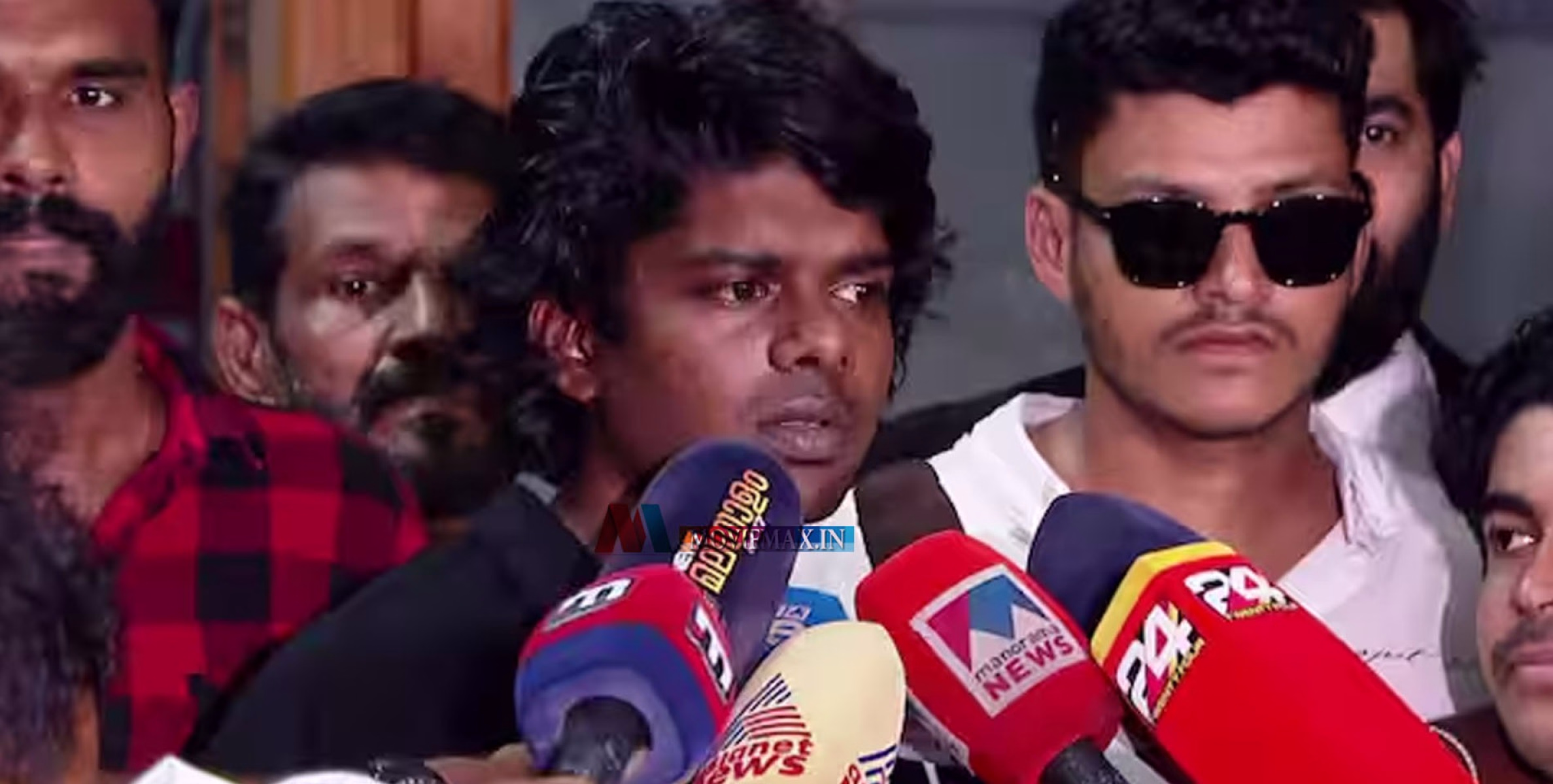 'വേട്ടയാടൽ പുതിയ കാര്യമൊന്നും അല്ല, സിസ്റ്റം ചെയ്ത തെറ്റിന് വ്യക്തികളെ കുറ്റക്കാരാക്കുന്നത് പോലെ തോന്നി' -വേടൻ 