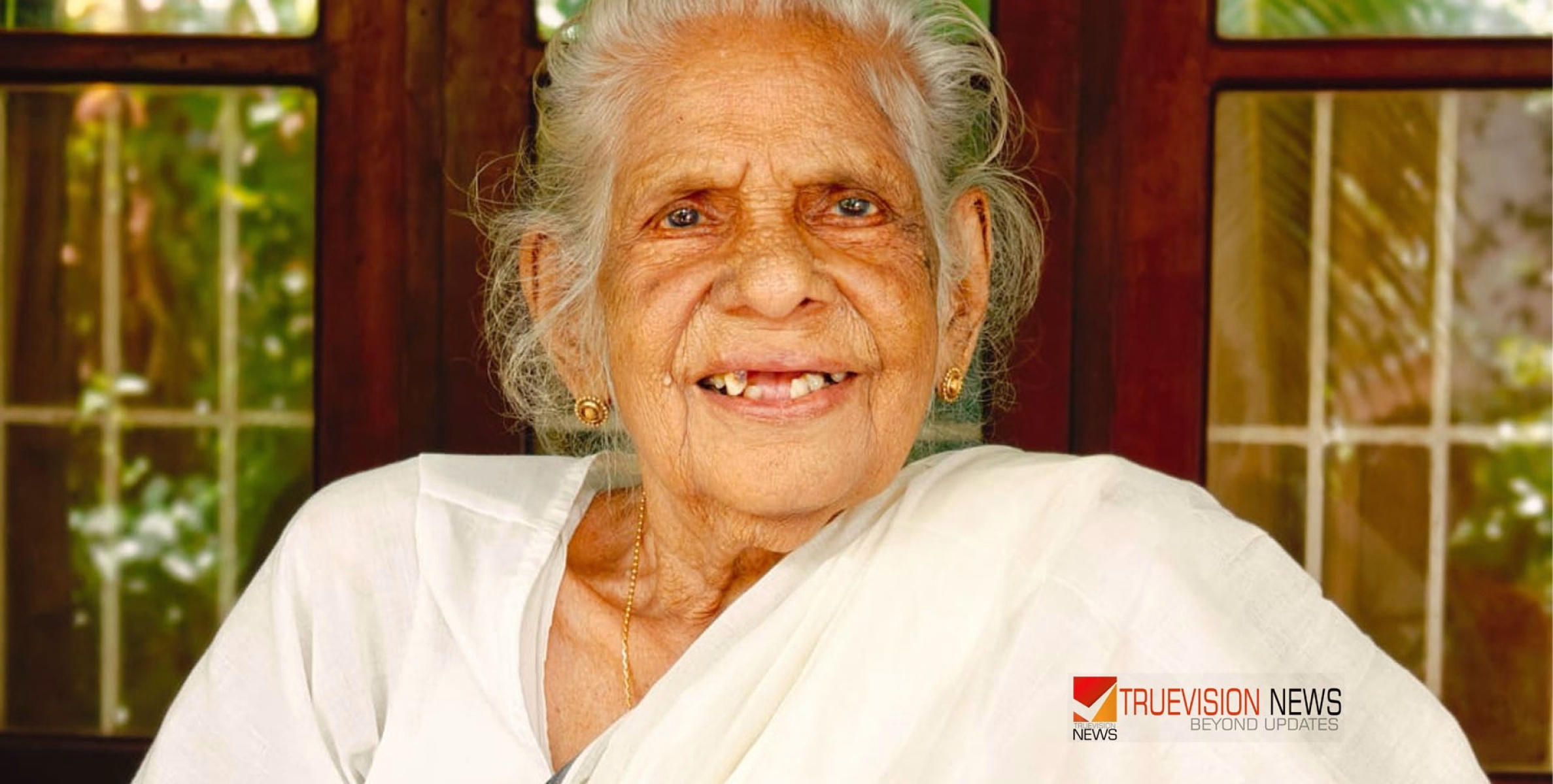 തയ്യുള്ളതിൽ എൻ പത്മിനിയമ്മ അന്തരിച്ചു