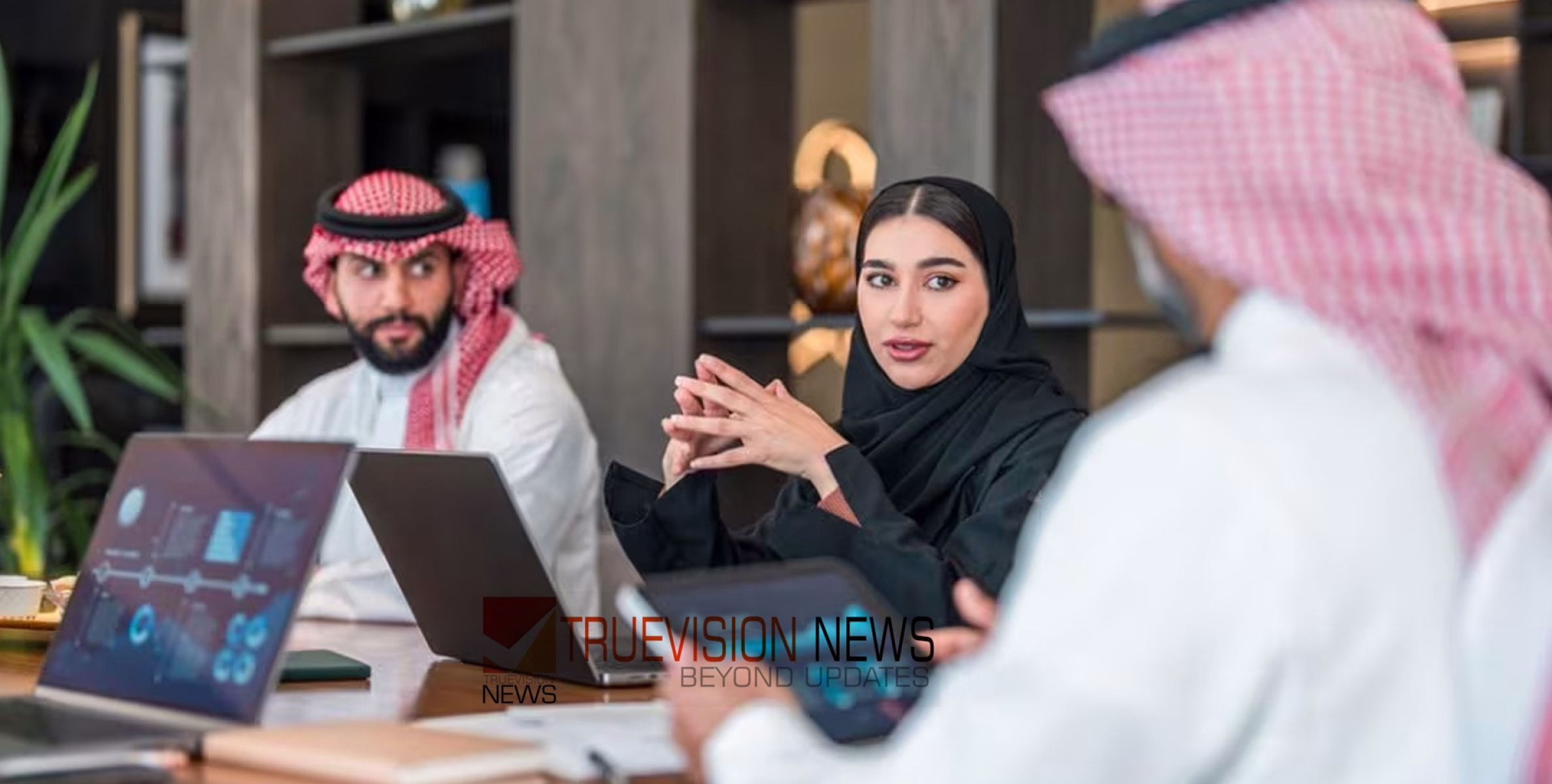 സ്വകാര്യ മേഖലാ സ്ഥാപനങ്ങളിൽ സ്വദേശി ജീവനക്കാർക്ക് പരിശീലനം നിർബന്ധമാക്കി സൗദി അറേബ്യ