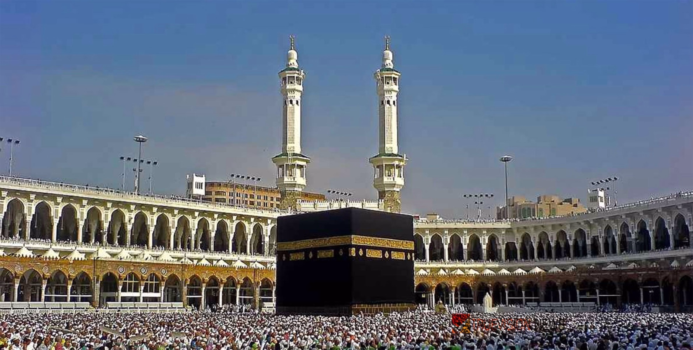 ആദ്യ റംസാൻ രാവിൽ ഹറമുകൾ ജനനിബിഡം; പ്രാർത്ഥനകളിൽ പങ്കുചേർന്ന് ലക്ഷക്കണക്കിന് വിശ്വാസികൾ