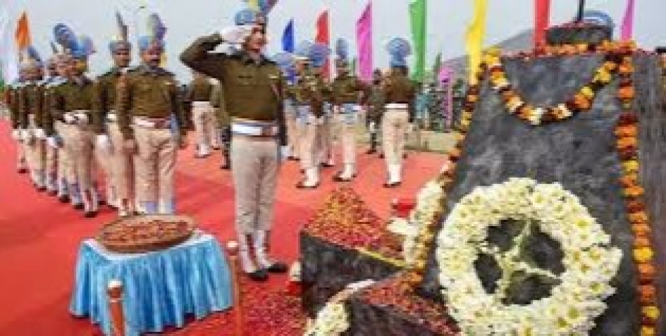 രാജ്യത്തെ നടുക്കിയ പുൽവാമ ആക്രമണത്തിന് ഇന്ന്  ഏഴ് വയസ്