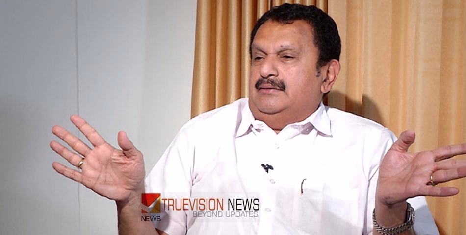 'അഞ്ചു പേരുടെ ഭക്ഷണം കഴിക്കുന്ന ഭീമന്മാർ പങ്കെടുത്തോ?, അയ്യപ്പ സംഗമത്തിൽ നടന്നത് കൊള്ള'; രൂക്ഷ വിമർശനവുമായി കെ. മുരളീധരൻ