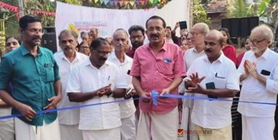 യാത്രാക്ലേശത്തിന് പരിഹാരം; പുതിയെടുത്ത് മീത്തൽ റോഡ് നാടിന് സമർപ്പിച്ചു