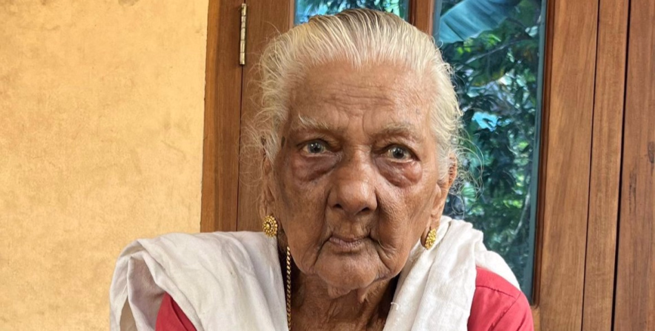 മഠത്തിൽ പാറു നിര്യാതയായി.