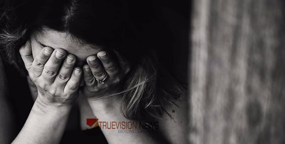 സ്‌കൂട്ടറിലെത്തിയ മധ്യവയസ്കൻ വഴി ചോദിച്ചു; പിന്നാലെ യുവതിയുടെ മുന്നില്‍ നഗ്നതാപ്രദര്‍ശനം, രക്ഷപ്പെട്ട പ്രതി പിടിയിൽ  