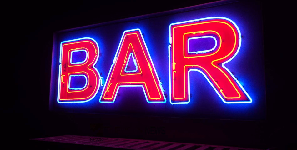 അടി ആഘോഷം രാത്രിയോളം....! സംസ്ഥാനത്ത് ബാറുകളുടെ പ്രവര്ത്തന സമയത്തിൽ സുപ്രധാന മാറ്റം, ഇനി മുതൽ രാവിലെ 10 മുതൽ അര്ധരാത്രി 12വരെ