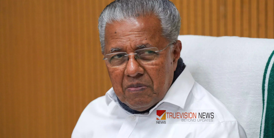 ശബരിമല യുവതി പ്രവേശനവുമായി ബന്ധപ്പെട്ട കേസുകളുടെ കണക്ക് നൽകി മുഖ്യമന്ത്രി