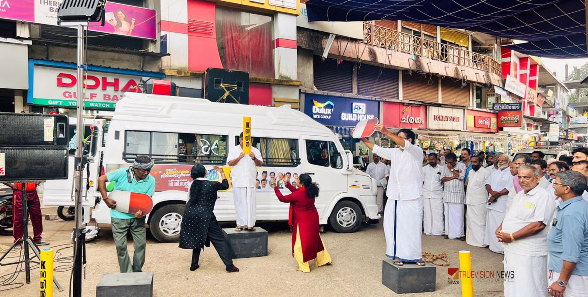 'കള്ളനും കപ്പിത്താനും'; പുതുയുഗ യാത്രയ്ക്ക് സംസ്കാര സാഹിതി സംഘടിപ്പിച്ച കലാജാഥ ശ്രദ്ധേയമായി