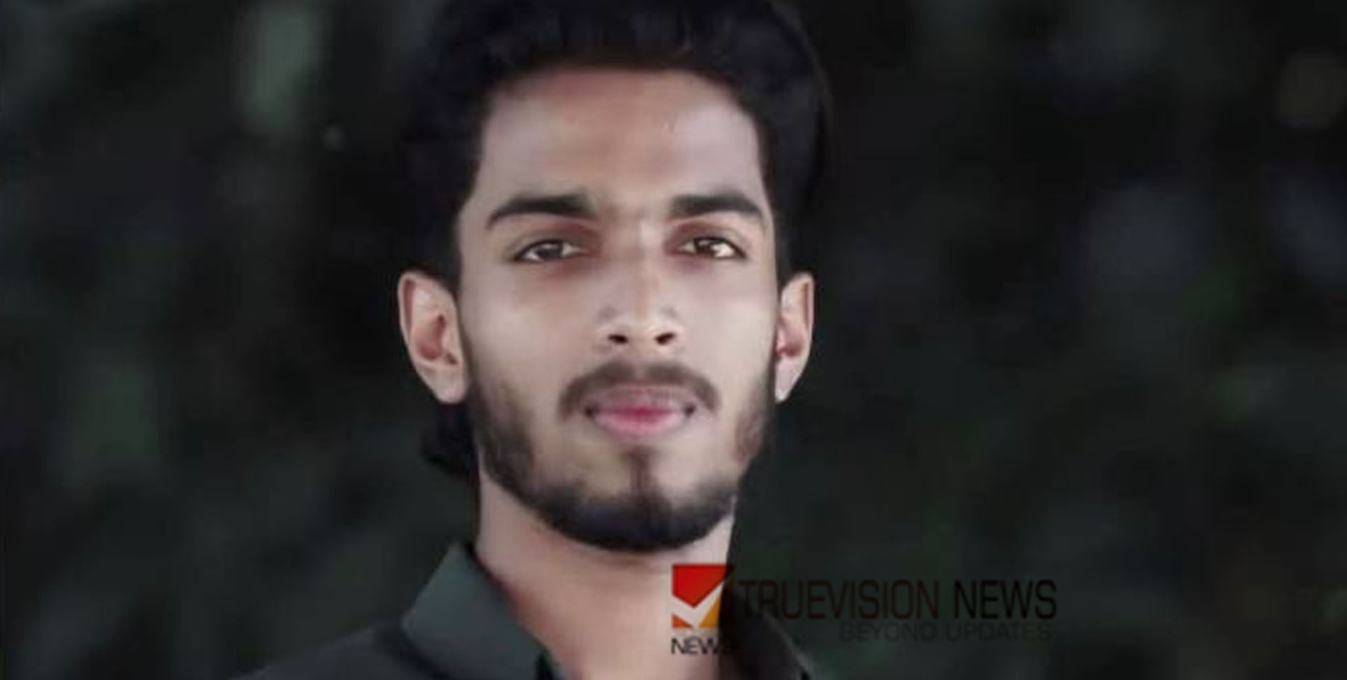 ഭക്ഷണം കഴിക്കാൻ വിളിക്കാനെത്തിയ സഹോദരൻ കണ്ടത് തൂങ്ങിയ നിലയിൽ; എസ്.എഫ്.ഐ നേതാവിന്റെ മരണത്തിൽ കേസെടുത്തു