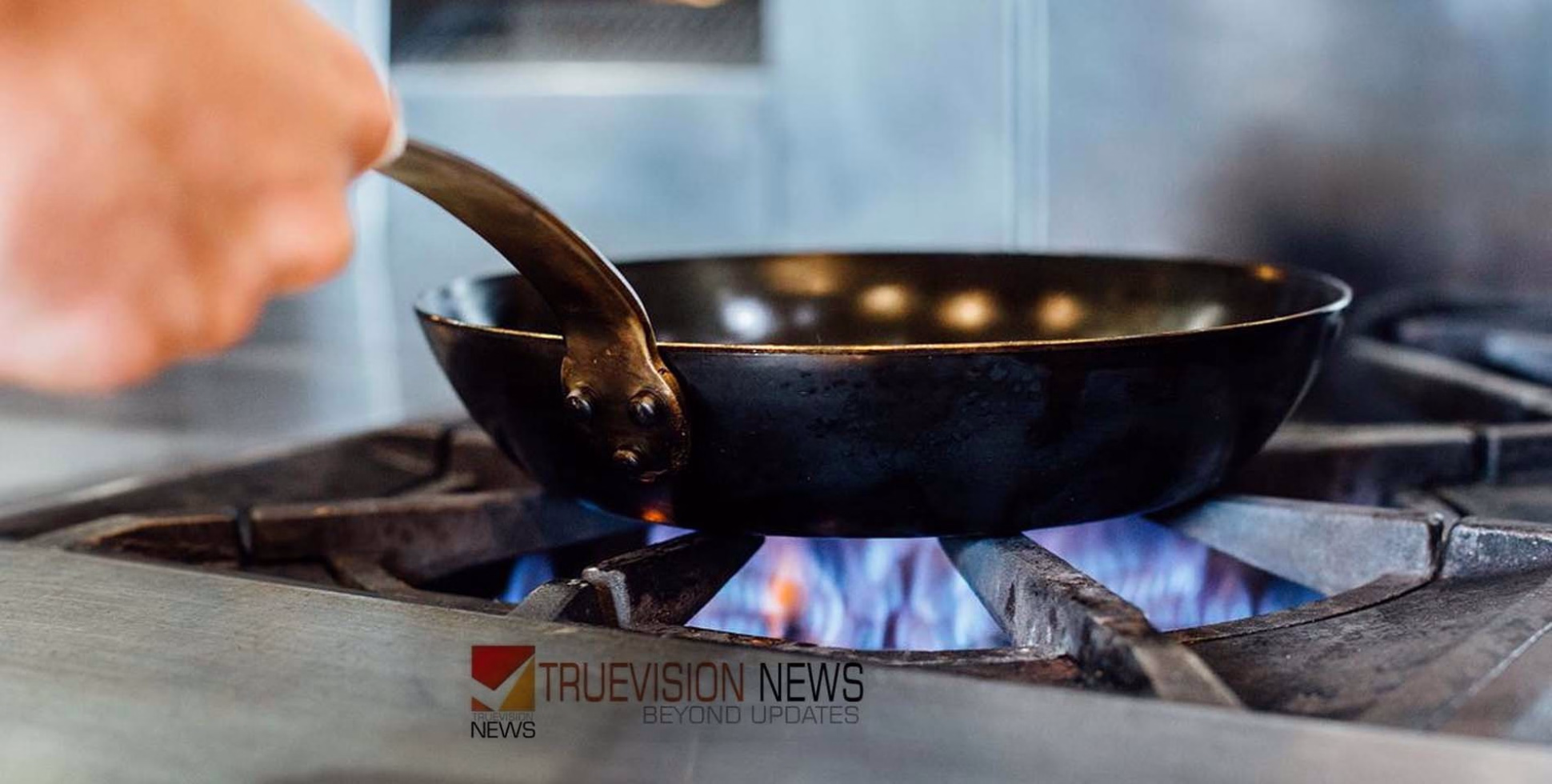 അടുക്കളയിൽ അതീവ ജാഗ്രത പാലിക്കണം: തീപിടിത്തങ്ങൾ ഒഴിവാക്കാൻ പ്രത്യേക ക്യാംപെയിനുമായി സിവിൽ ഡിഫൻസ് അതോറിറ്റി