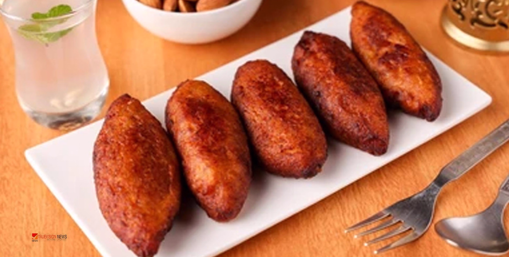 ഇവനില്ലാതെ എന്ത് നോമ്പുകാലം; നെയ്യിൽ മൊരിഞ്ഞ ഉന്നക്കായ എളുപ്പത്തിൽ  തയ്യാറാക്കാം